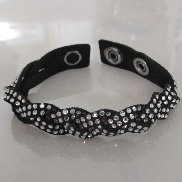 Jewelry - Black Suede Clear Rhinestone Sparkly Bracelet